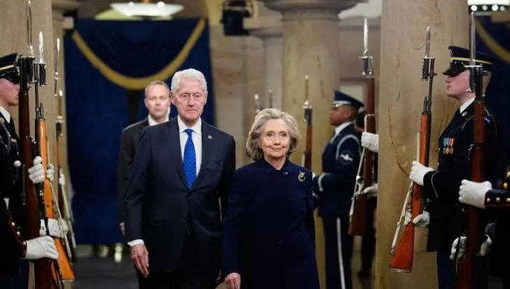 Epstein case: Commission approves contempt of Congress charges against Bill and Hillary Clinton