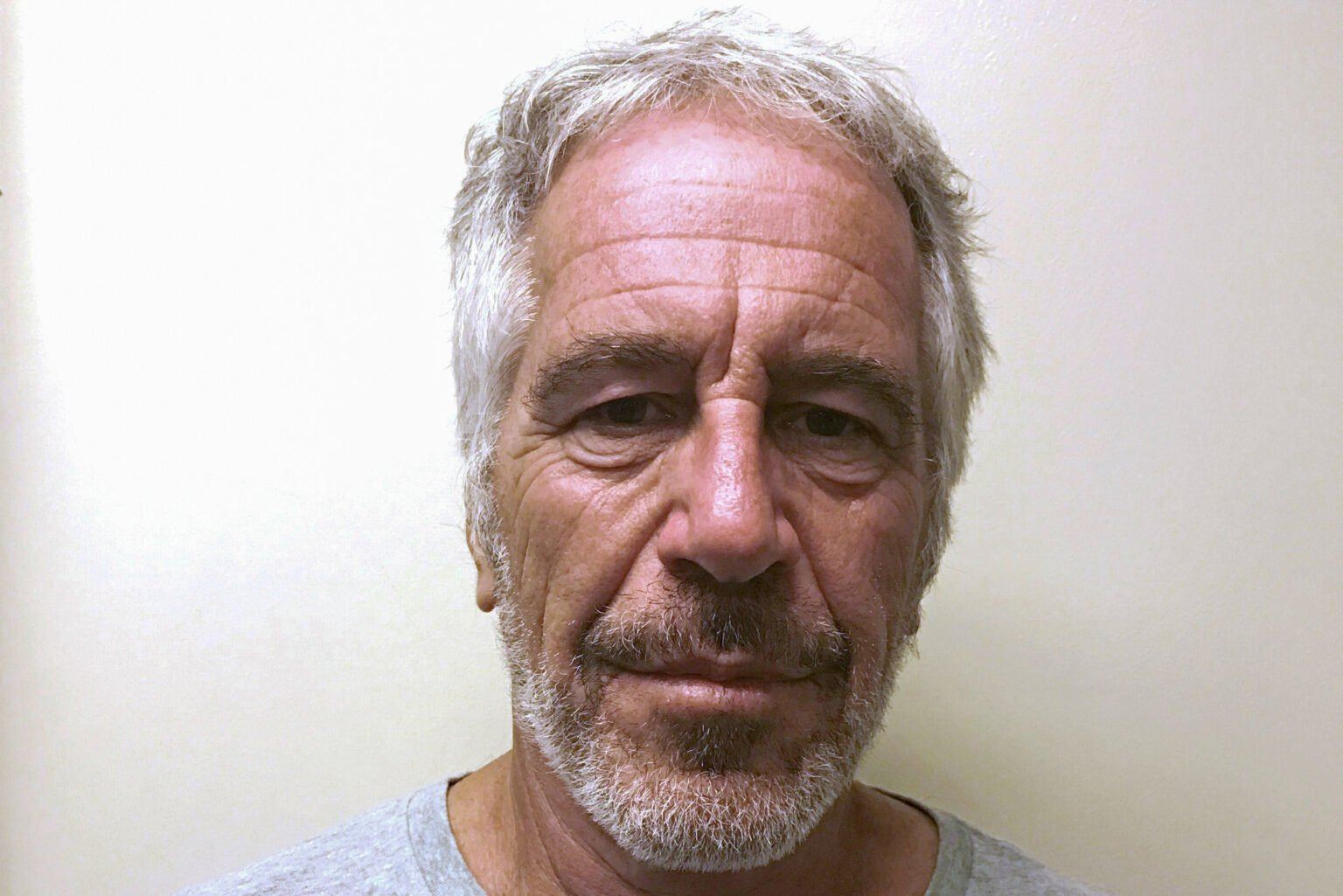 “Epstein the work of the Russians”, the tabloid of “The Daily Mail”: Everything organized by the former secret service